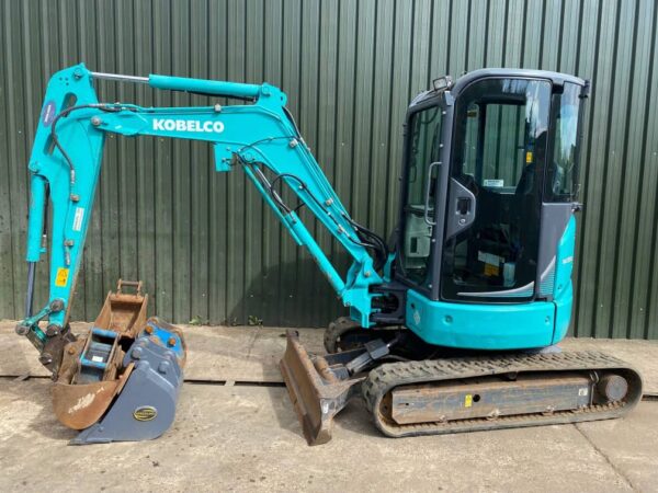 1.2 Tonne Mini Digger